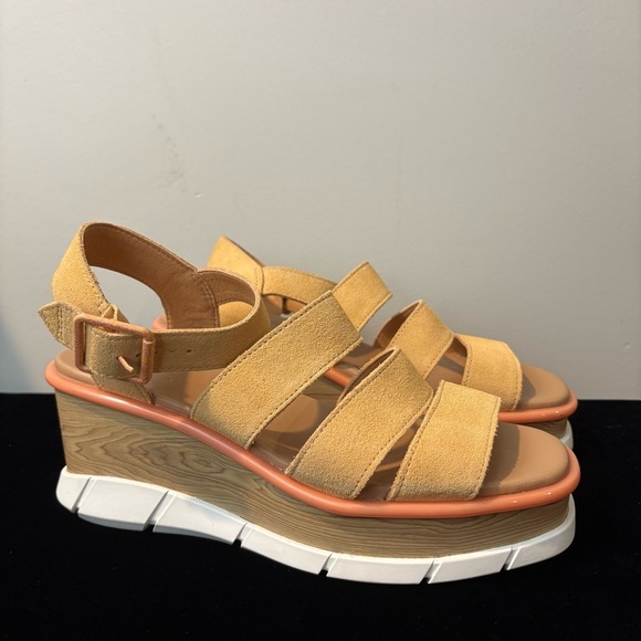 Sorel Joanie III Tan Leather Strappy Platform Wedge Sandals Size 9.5 - Picture 2 of 8